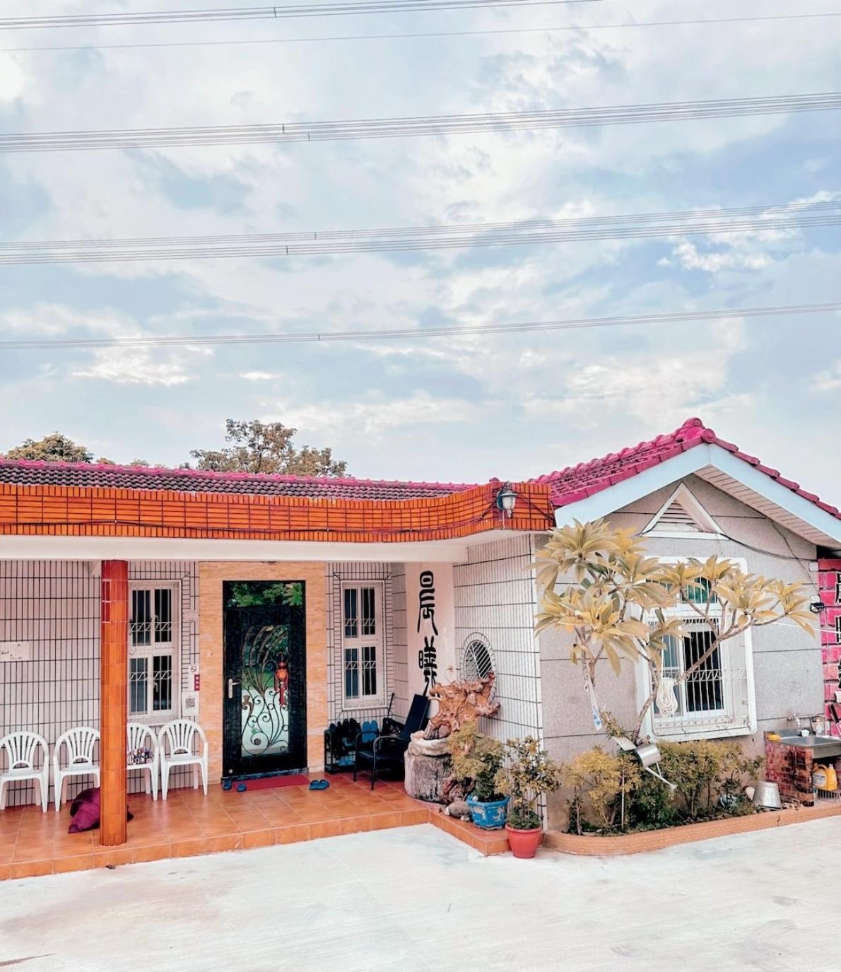晨曦山莊 晨曦紅瓦厝國民旅遊卡特約商店sunshino Farmstead Apartment Zuozhen Exterior foto